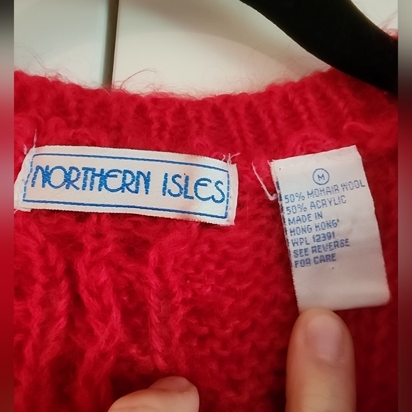 Northern Isles Mohair Wool Blend Sweater Deep V- neck Sweater - Picture 4 of 7